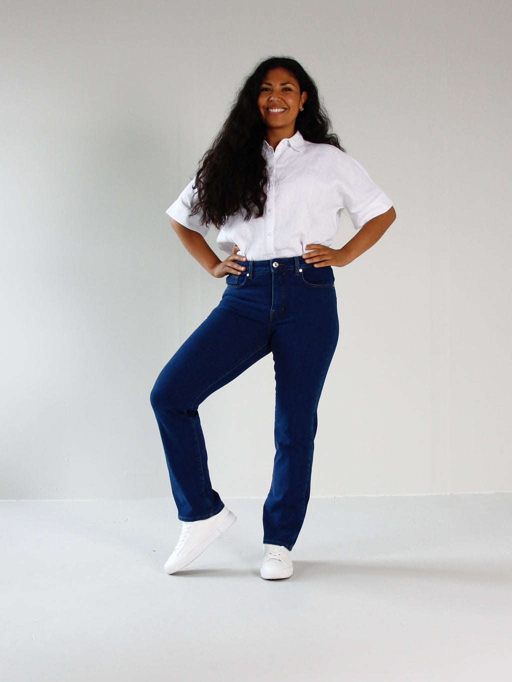 Violet straight jeans til dame i Lake Blue