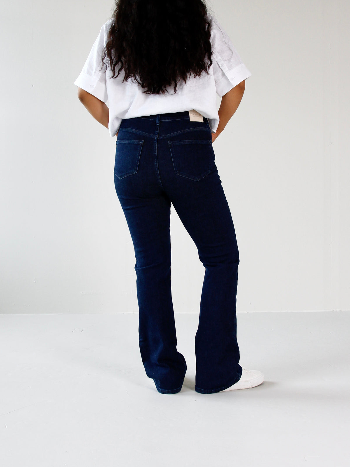 Wesley bootcut jeans til dame i Deep Sea