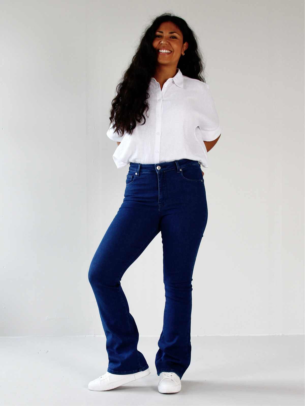 Wesley bootcut jeans til dame i Greek Blue