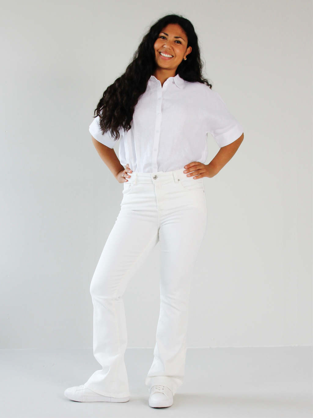 Wesley bootcut jeans til dame i Soft White