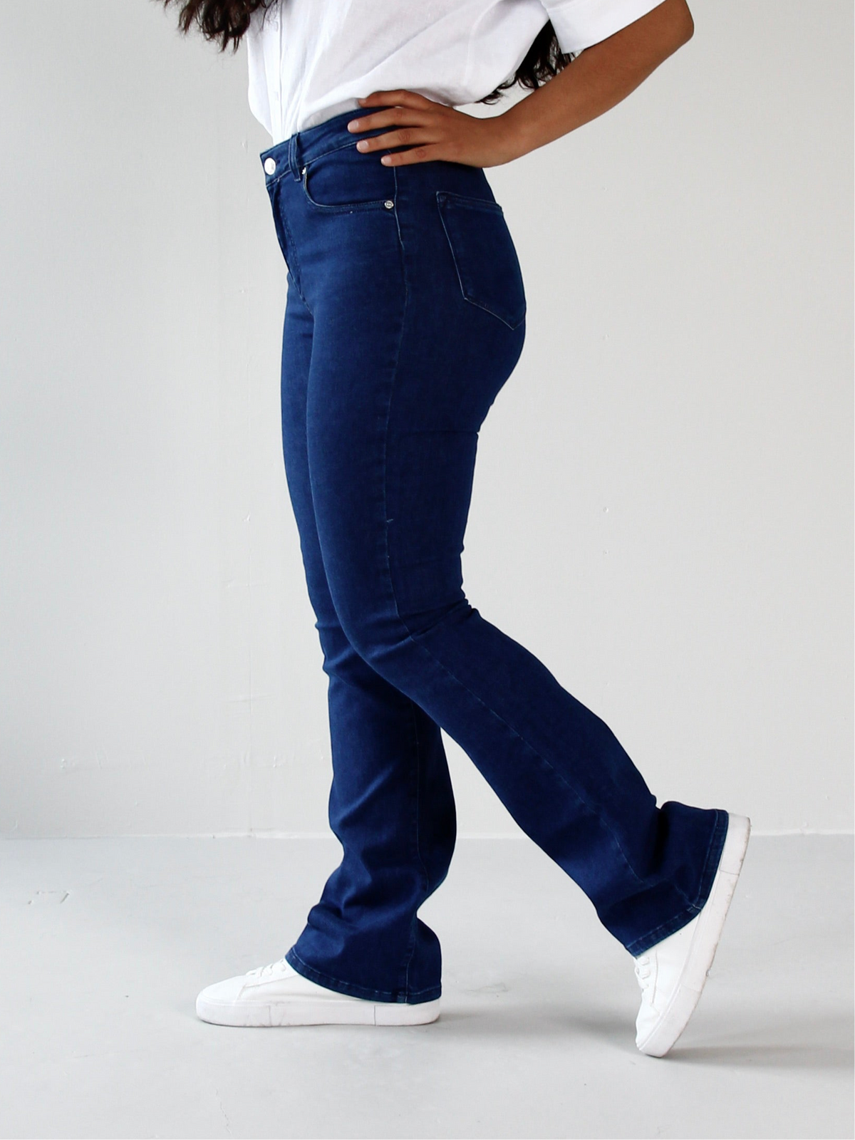 Wesley bootcut jeans til dame i Greek Blue