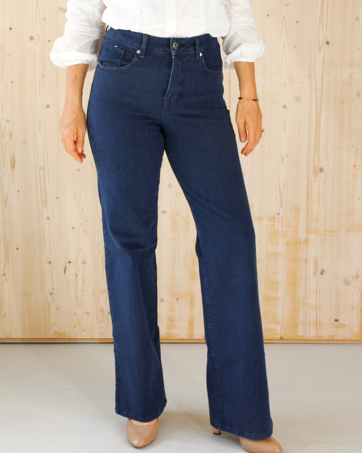 Stella wide leg jeans til dame i Sailor Blue