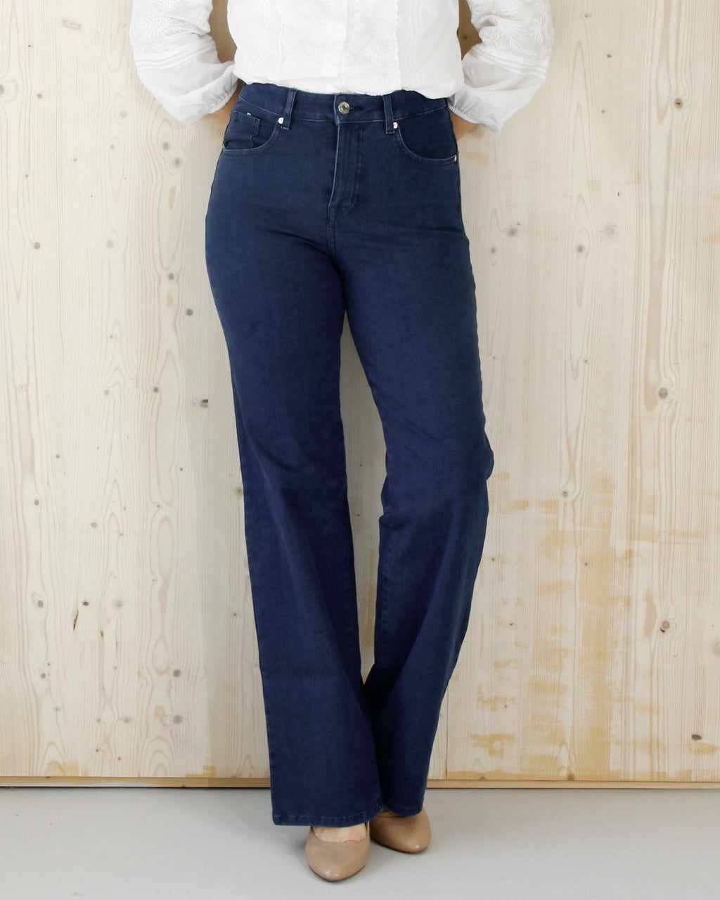Stella wide leg jeans til dame i Sailor Blue