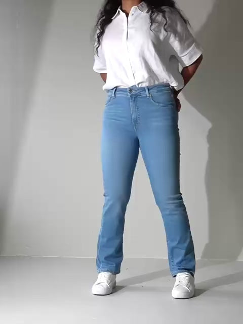 Video av Vera straight jeans til dame i Riviera Blue